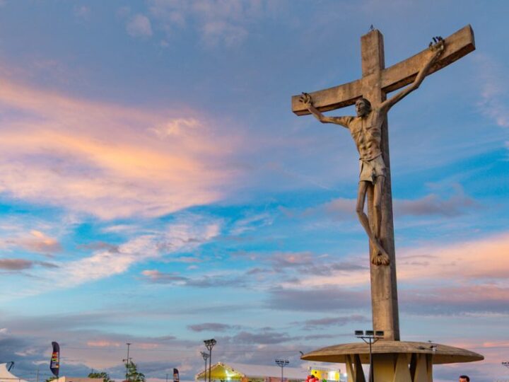 Cristo de Mário Cravo tombado pelo Patrimonio Histórico