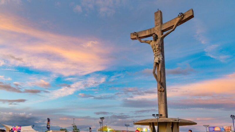 Cristo de Mário Cravo tombado pelo Patrimonio Histórico