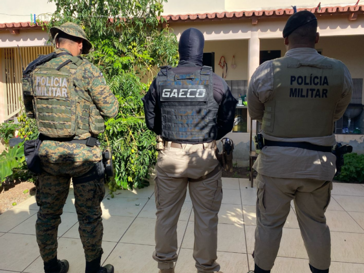 Sargento da reserva é condenado à prisão por chefiar milícia privada armada