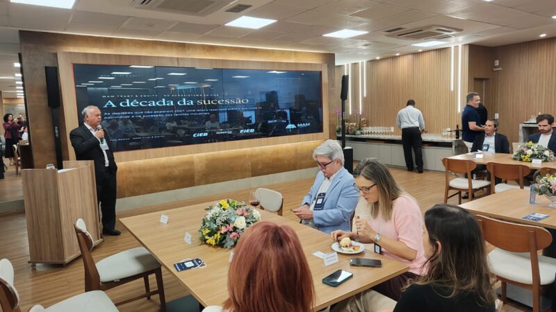 Reforma tributária e proteção patrimonial pautam encontro promovido pelo CIEB e FIEB