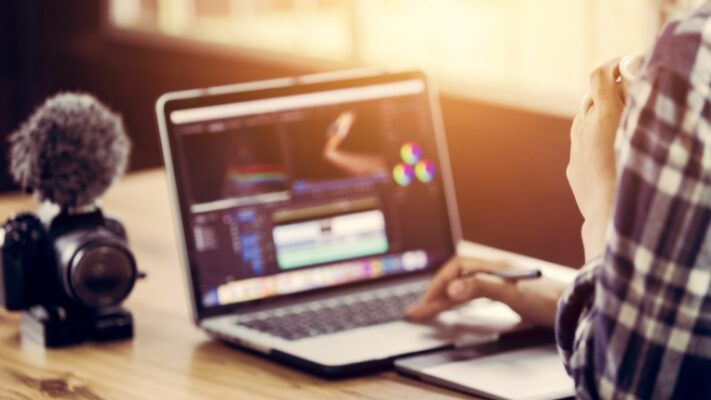 Santander X oferece cursos online gratuitos de IA, marketing digital, finanças e dados para PMEs