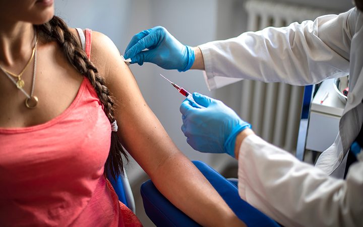 Prefeitura amplia oferta da vacina meningocócica ACWY até esta quinta-feira, 29